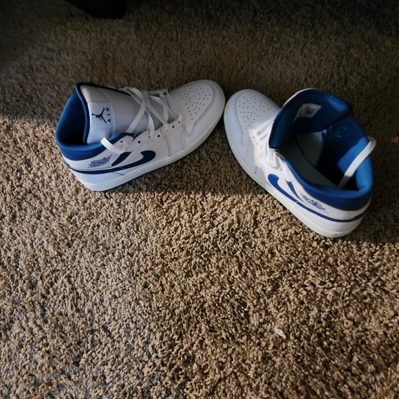 Nike Air Jordan 1 Size 9 Mid SE White/Sail/Industrial Blue FN5215 141 Men New - Picture 4 of 11